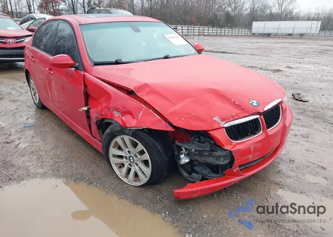 2006 BMW 325I z USA, uszkodzony, nr VIN WBAVB13536PT11965